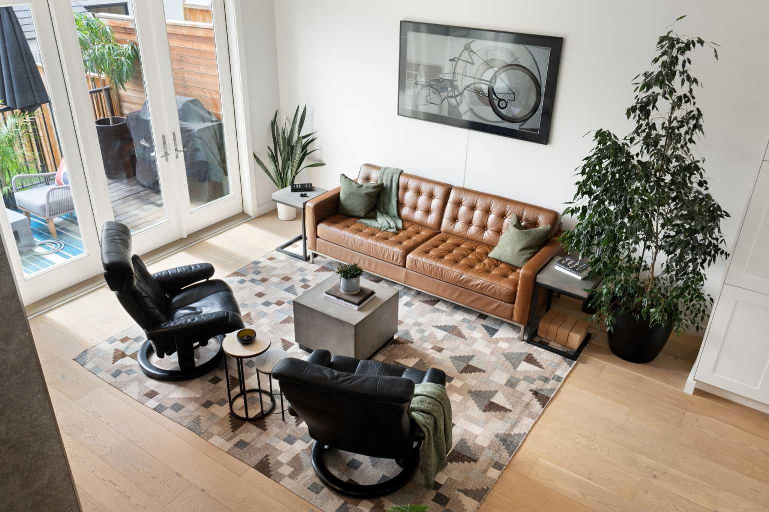 1141 Renfrew Drive NE — photo 4