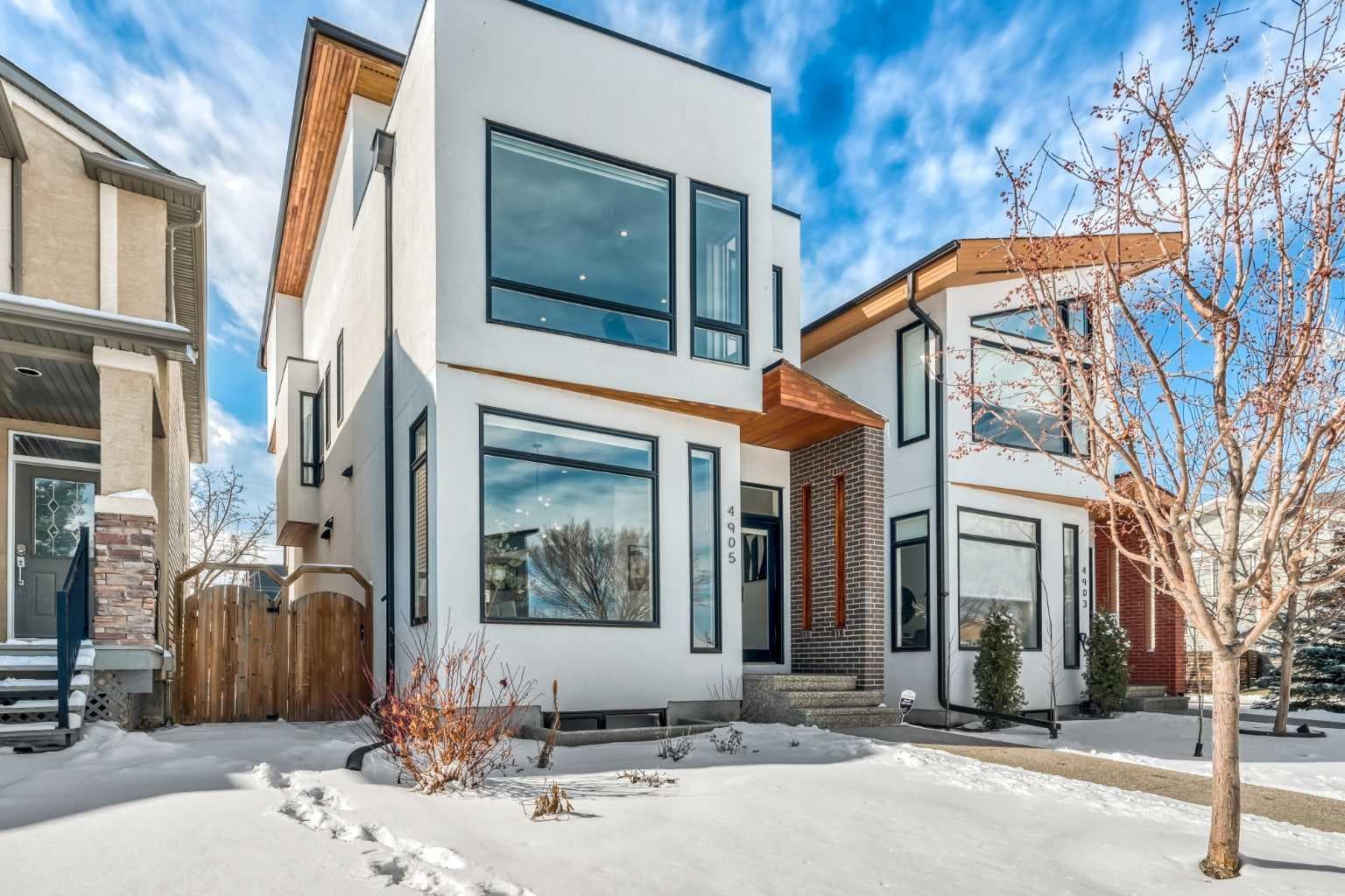 4905 21 Street SW — photo 2