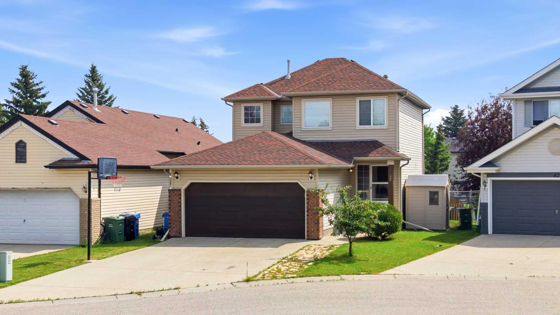 46 Somerside Place SW — photo 1