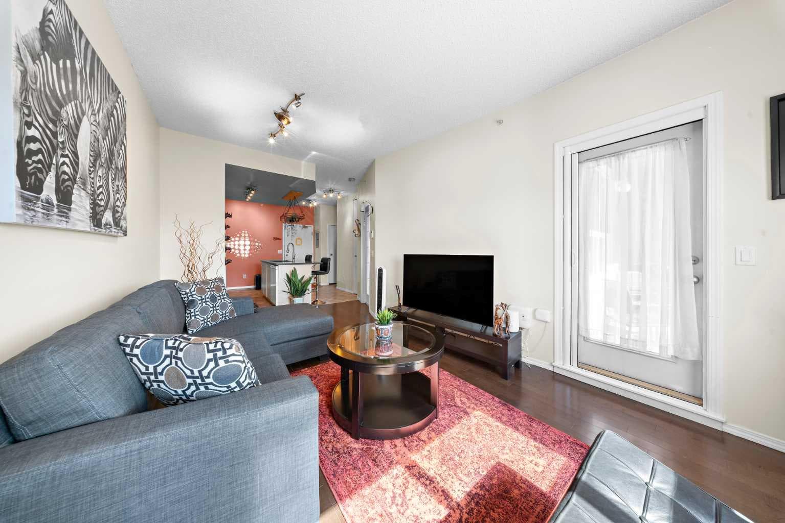3206, 73 Erin Woods Court SE — photo 3