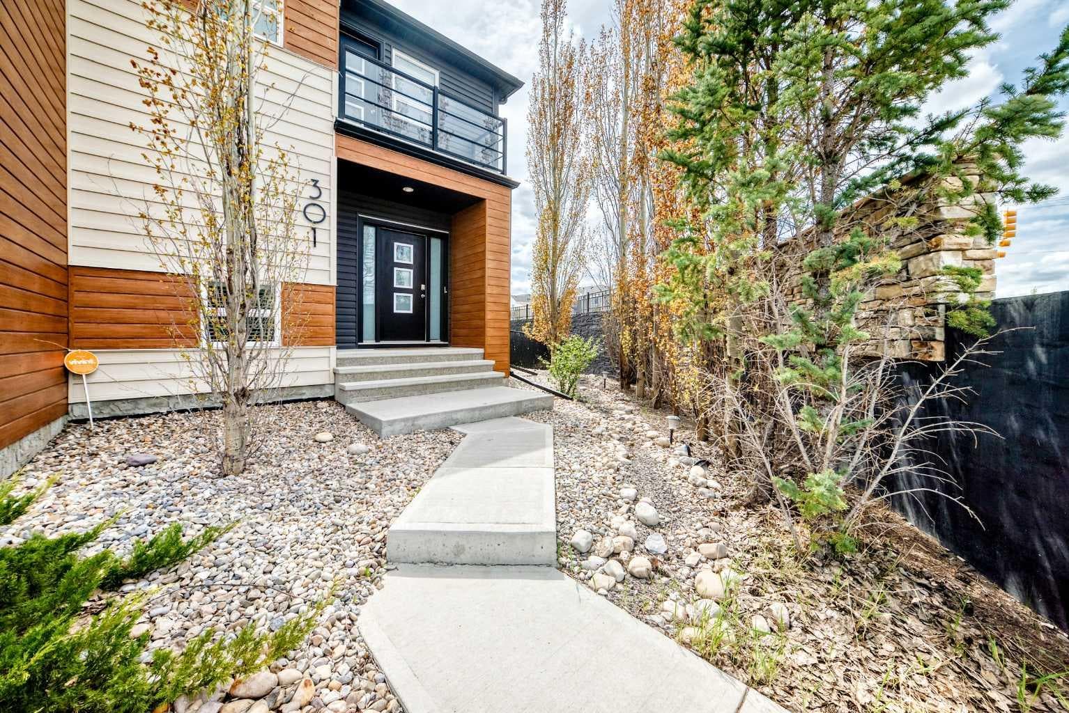 301 Midtown Gate SW — photo 2