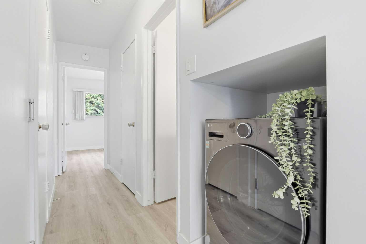 5407 Dalrymple Crescent NW — photo 3