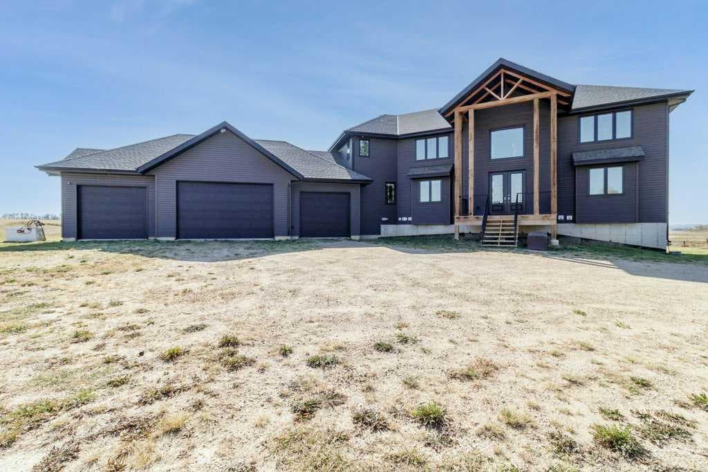28513 Township Road 374 — photo 1