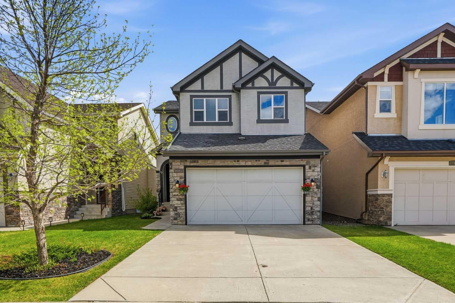 Detached in Aspen Woods