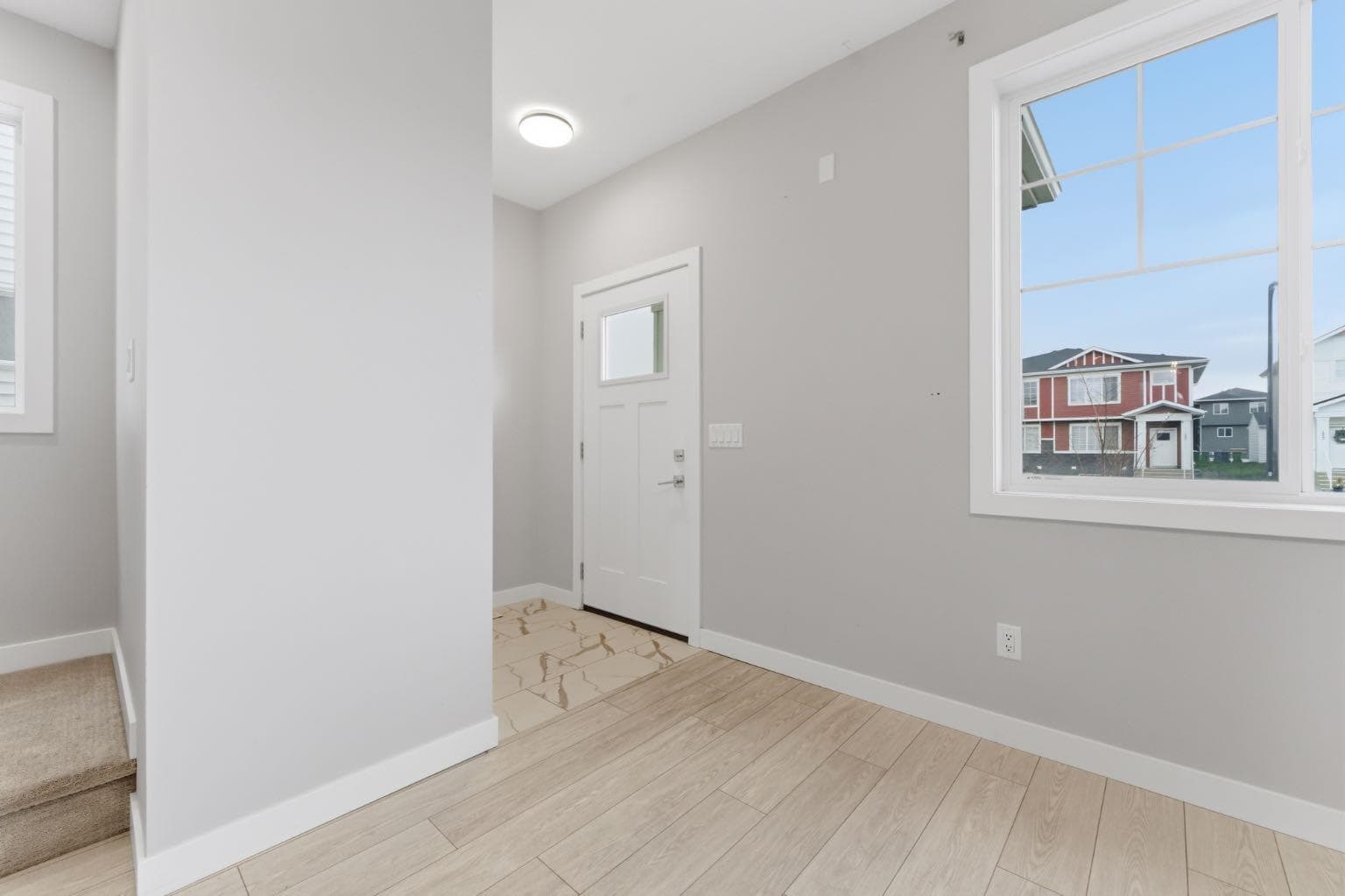 1060 West Lakeview Drive — photo 3