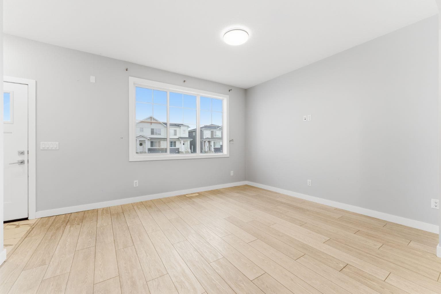 1060 West Lakeview Drive — photo 4