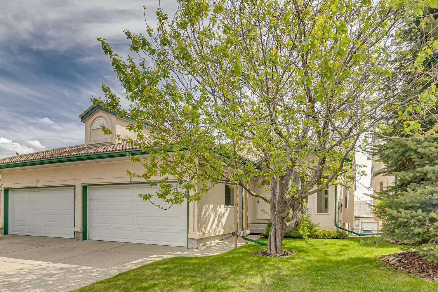 14 Strathearn Gardens SW — photo 1