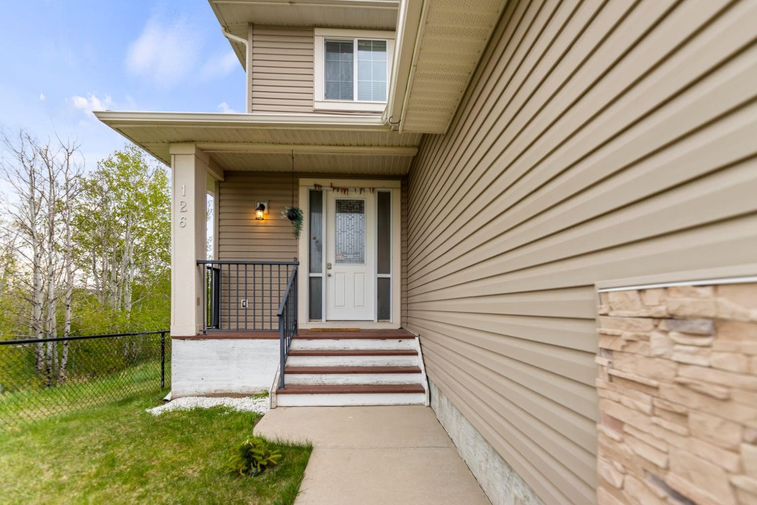 126 Bayview Street SW — photo 3