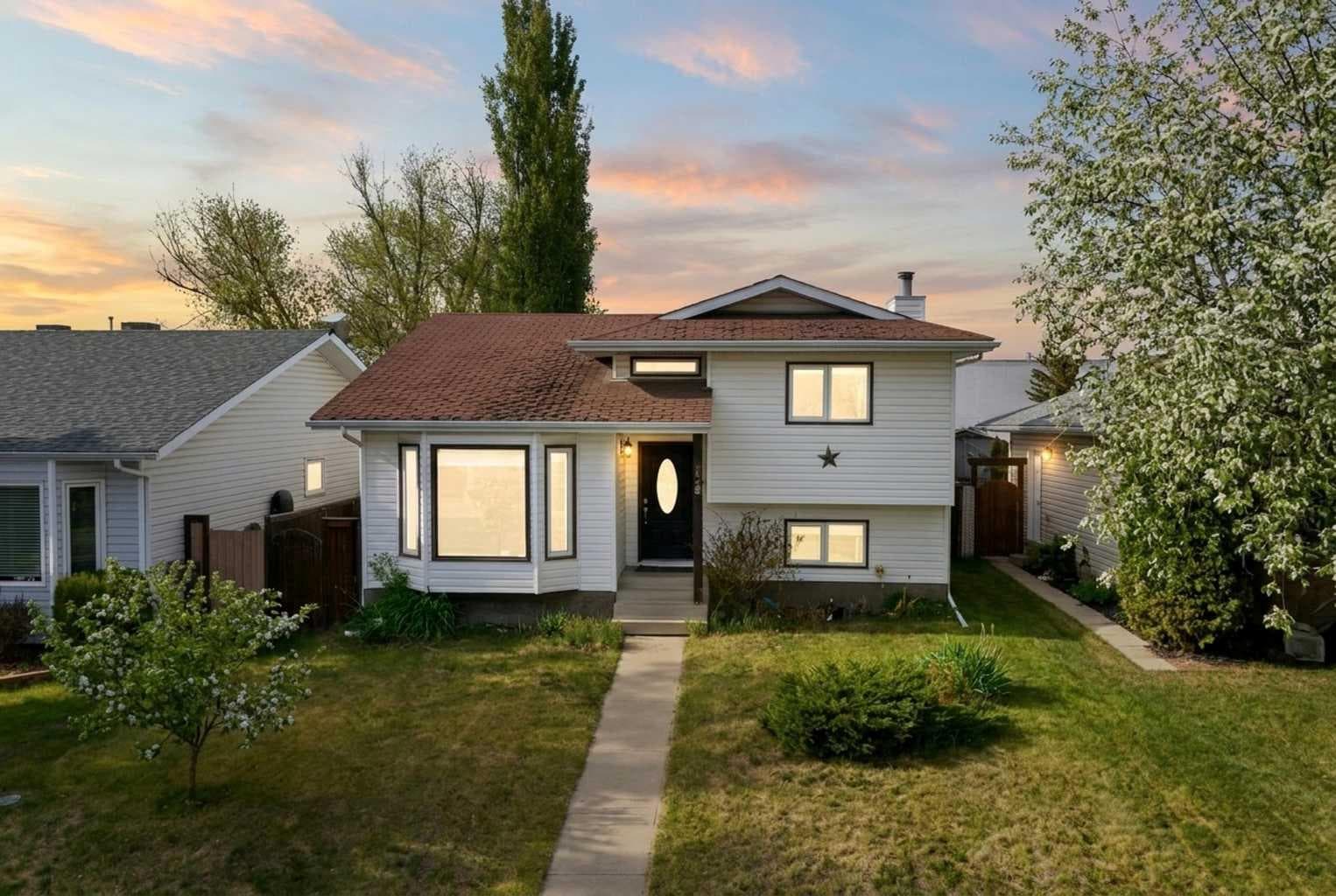 76 Dixon Crescent — photo 2