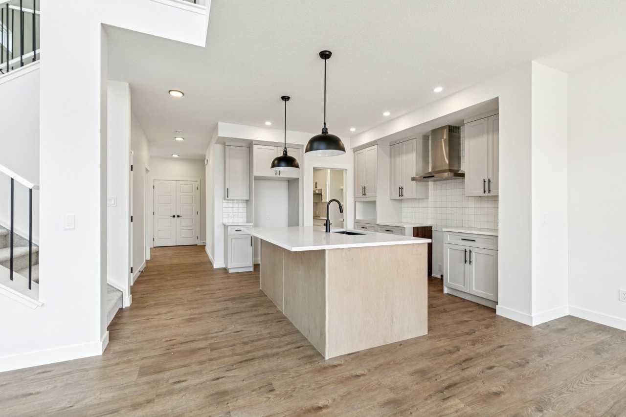 55 Bridgeport Circle — photo 5