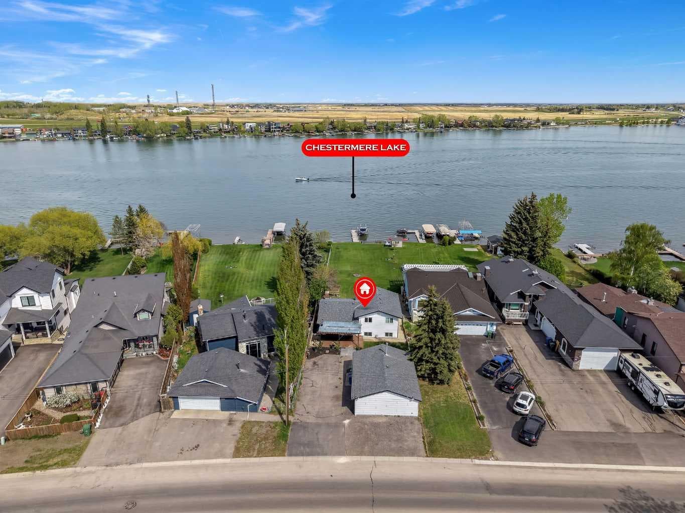 272 West Chestermere Drive — photo 1