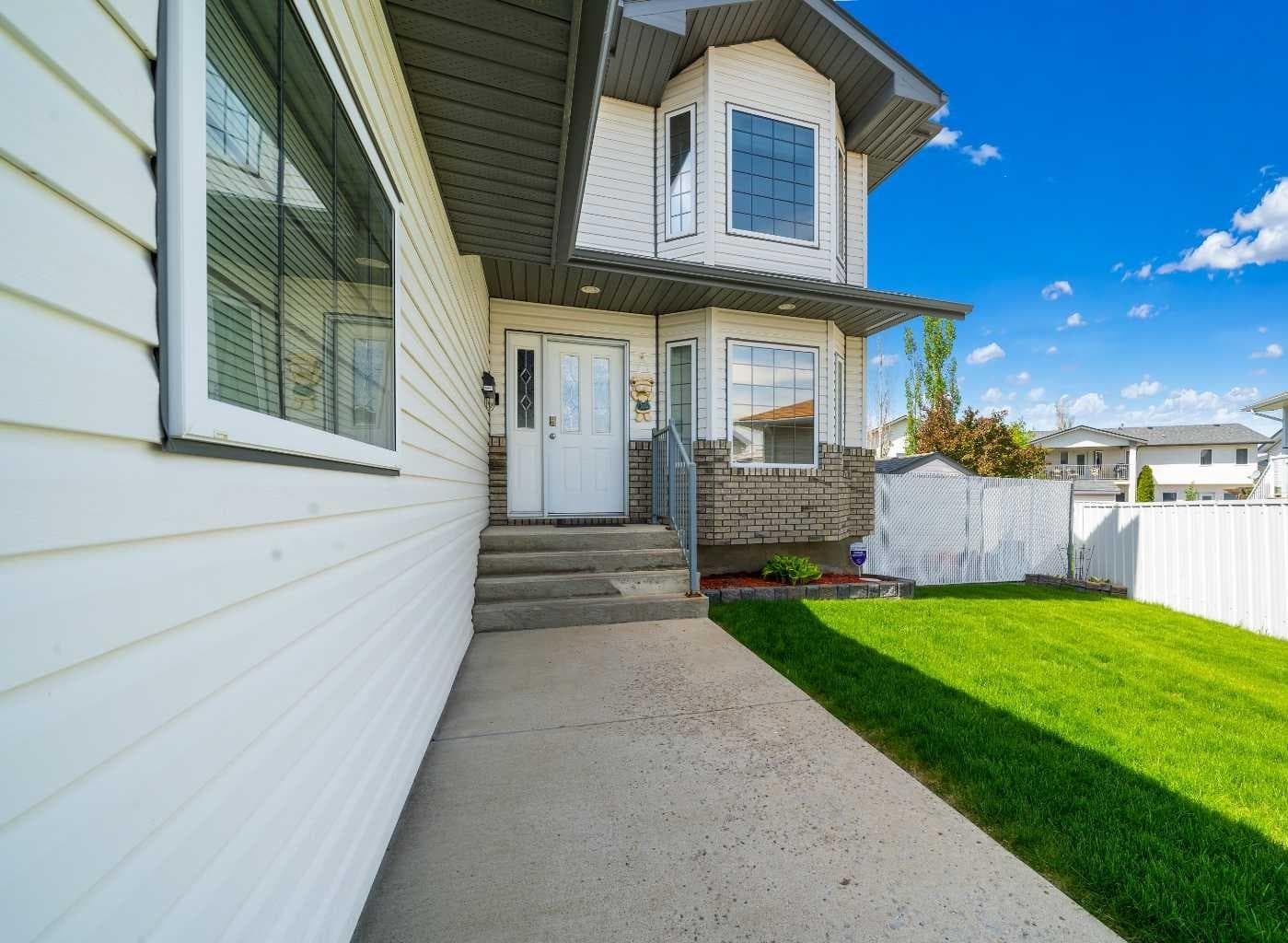 79 Henderson Court NE — photo 3