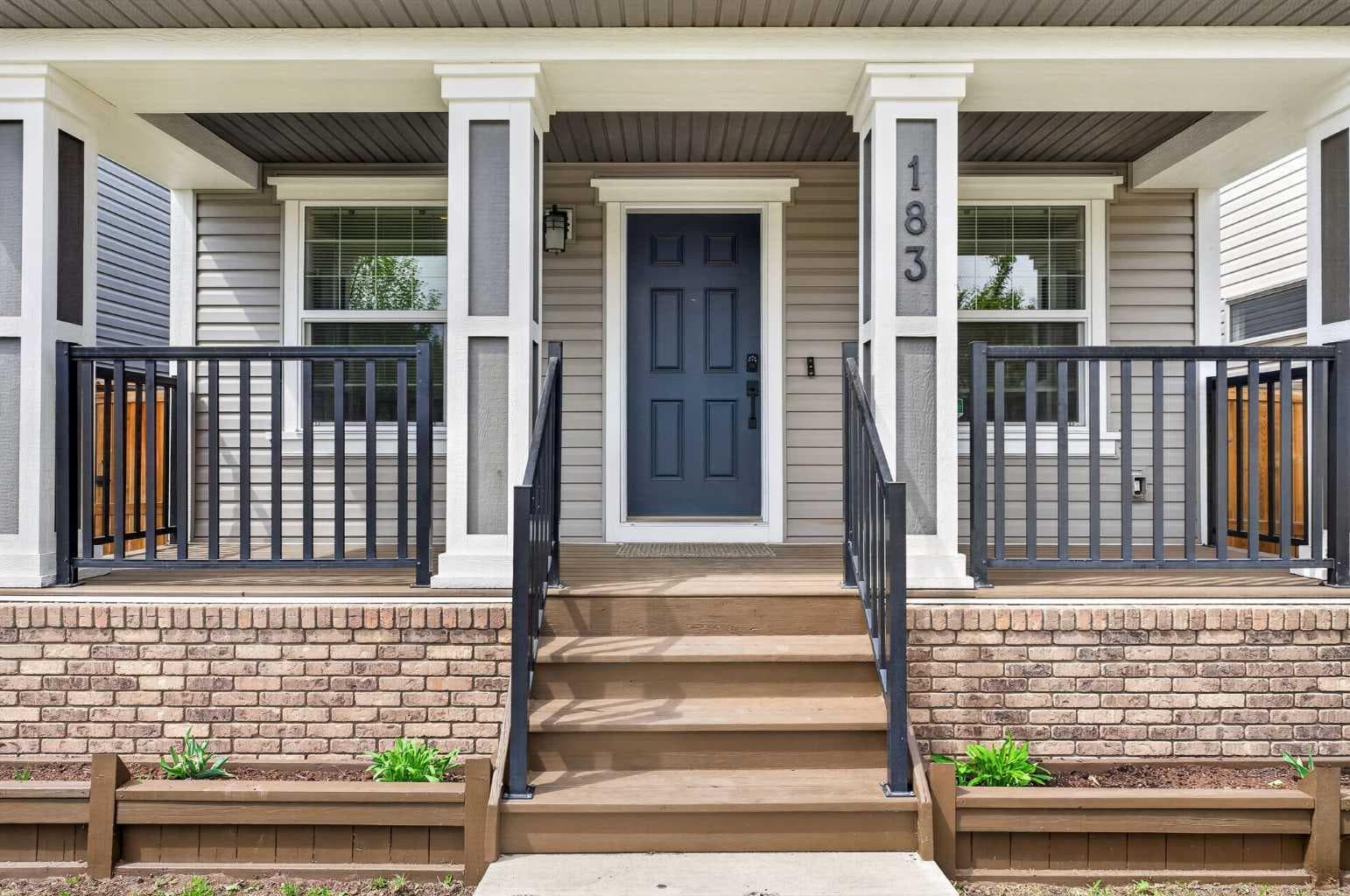 183 Copperpond Street SE — photo 2