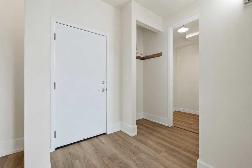 606, 205 Riverfront Avenue SW — photo 3