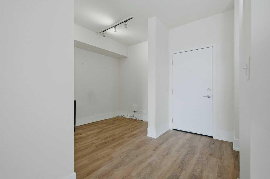 606, 205 Riverfront Avenue SW — photo 4