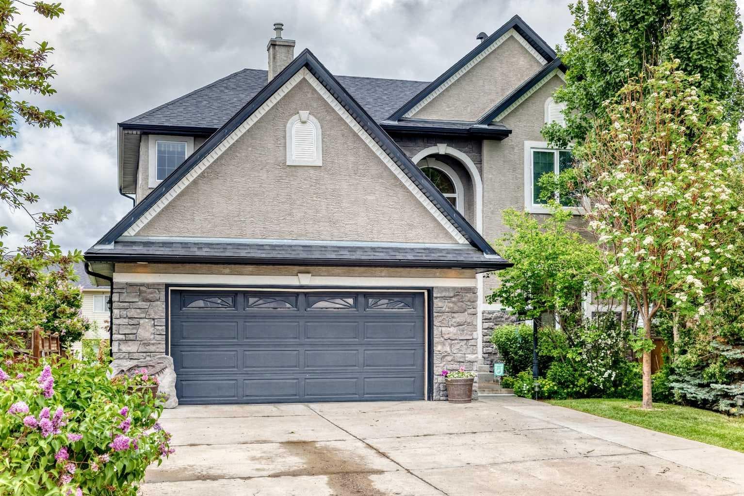 Detached in Westmere