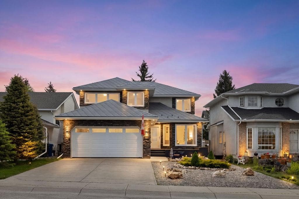 439 Douglas Woods Drive SE — photo 1