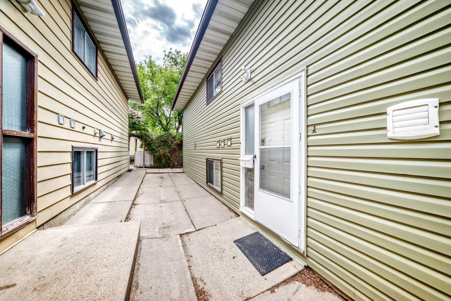 112 Albert Street SE — photo 3