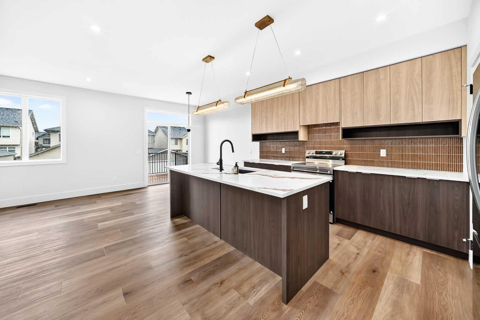 226 Greystone Boulevard — photo 1