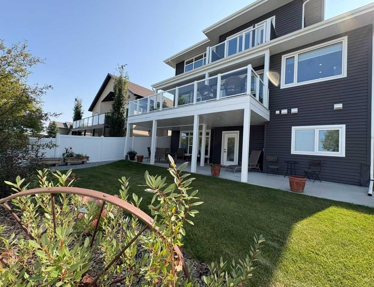 5 Leonard Close — photo 4