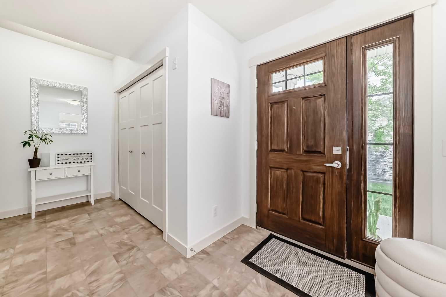 310 Skyview Ranch Grove NE — photo 3