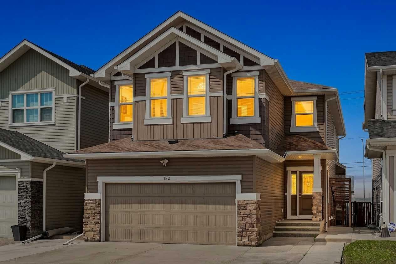 152 Redstone Villas NE — photo 1