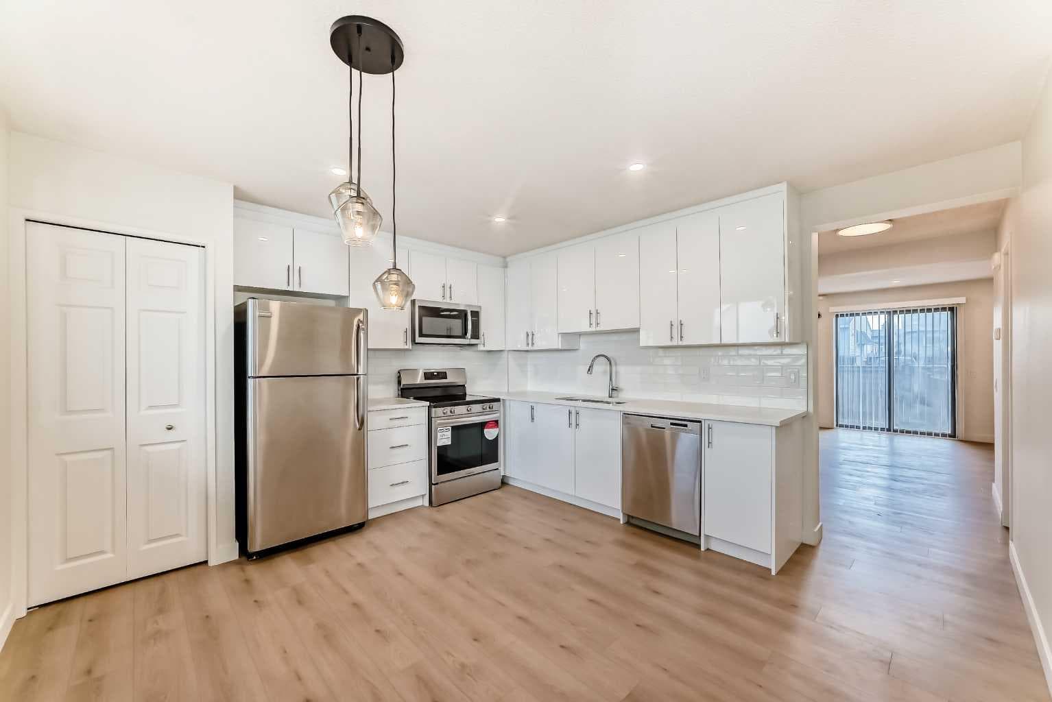 32, 1515 Falconridge Drive NE — photo 1
