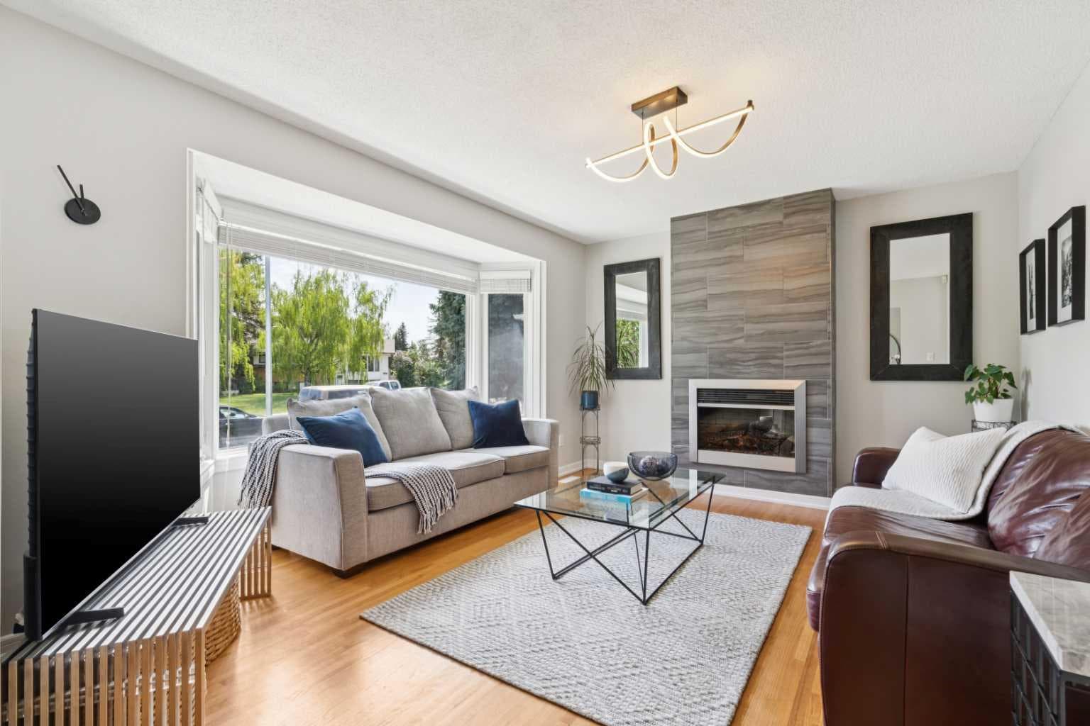 748 Archwood Road SE — photo 4