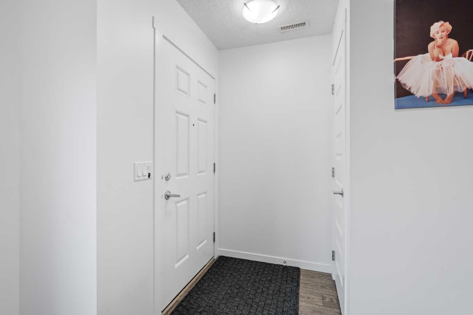 111 Auburn Bay Street SE — photo 4