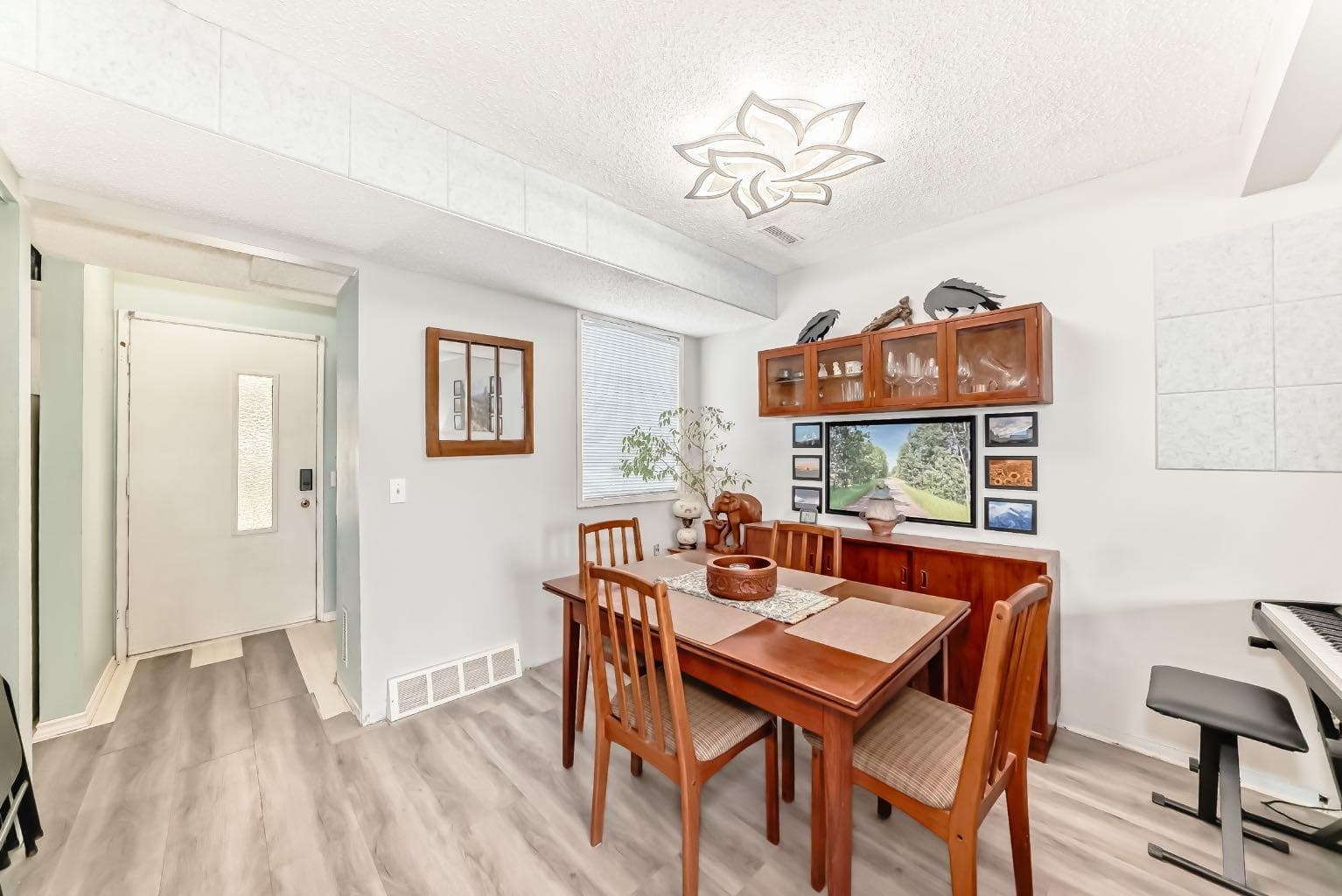 409, 2520 Palliser Drive SW — photo 2