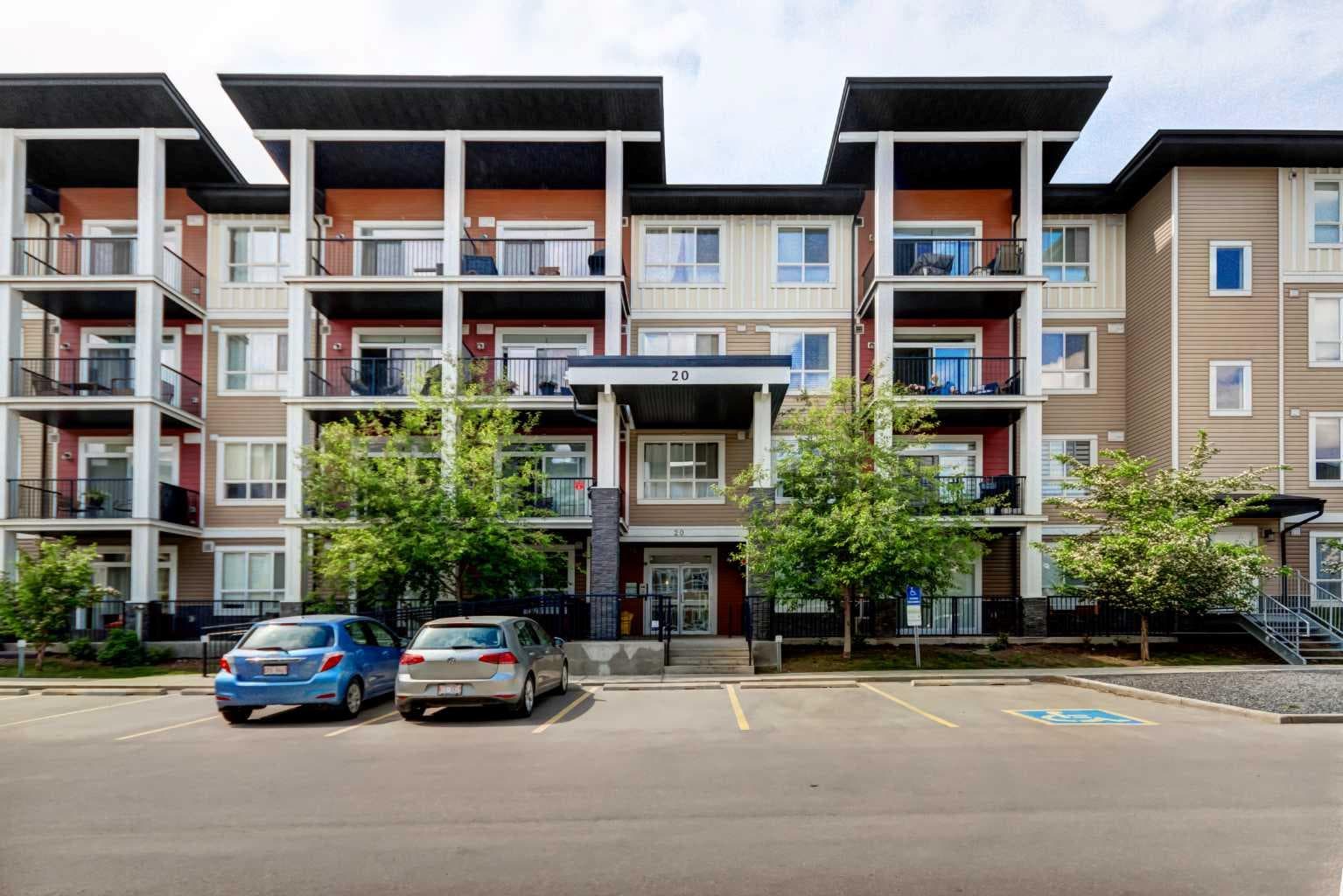 120, 20 Walgrove Walk SE — photo 1