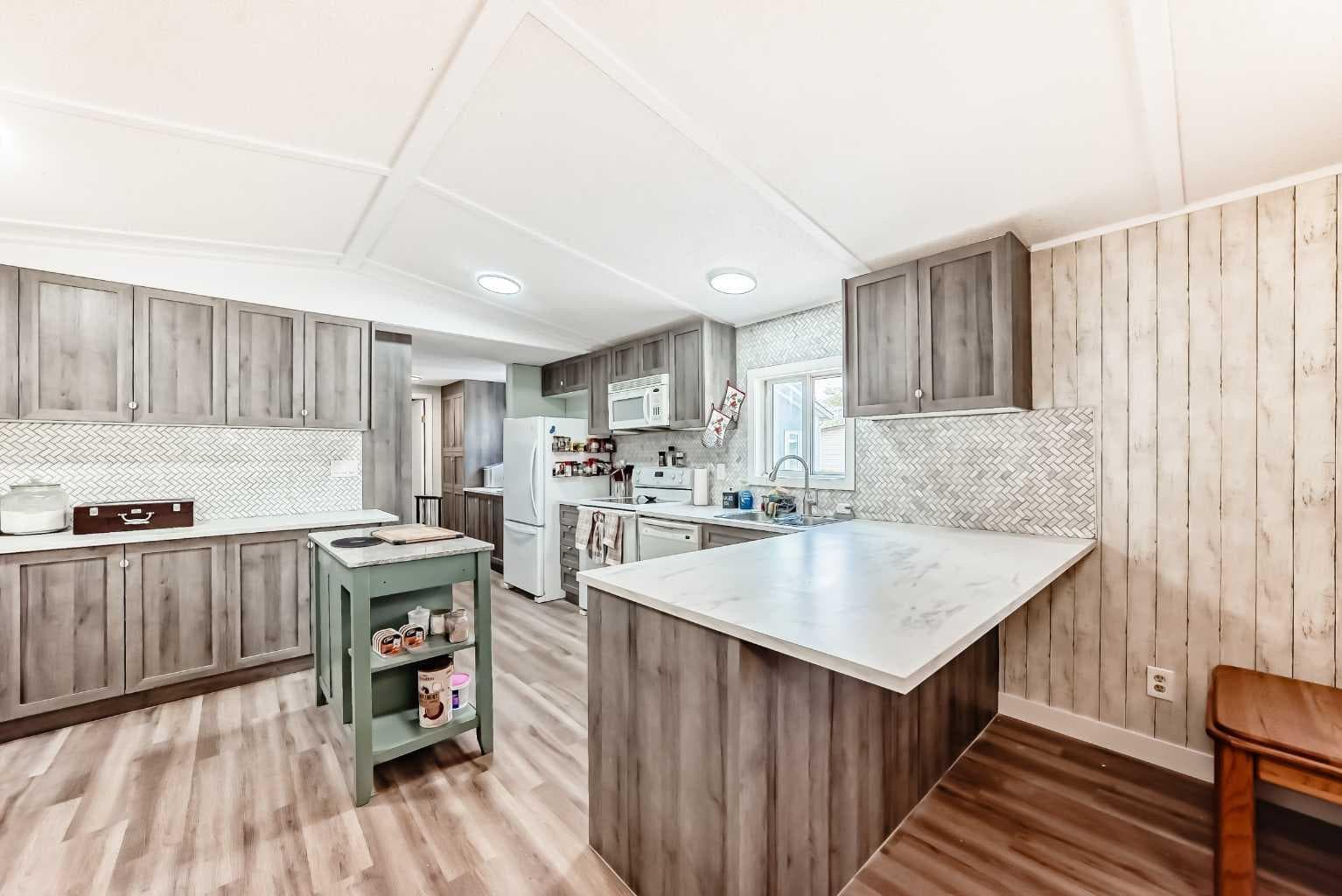 17 Burroughs Place NE — photo 5