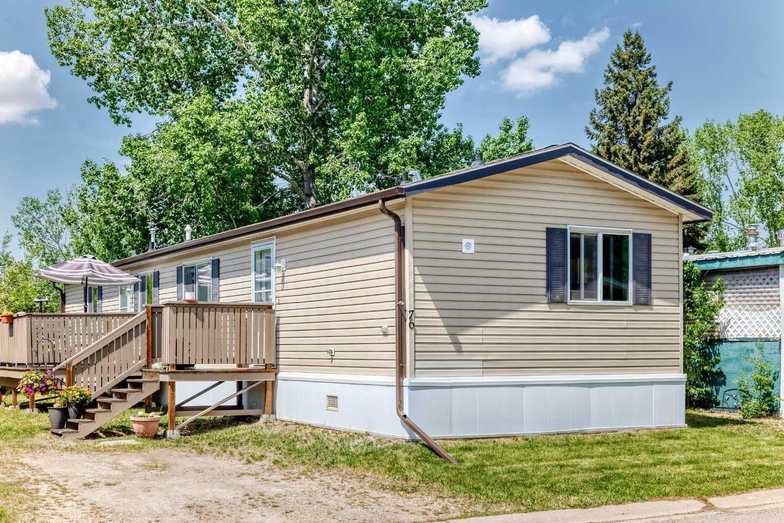 76 Westwood Court — photo 1