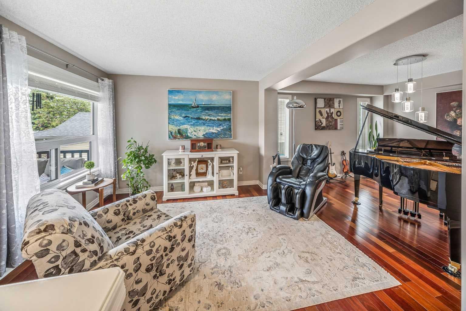 66 Crestmont Drive SW — photo 3