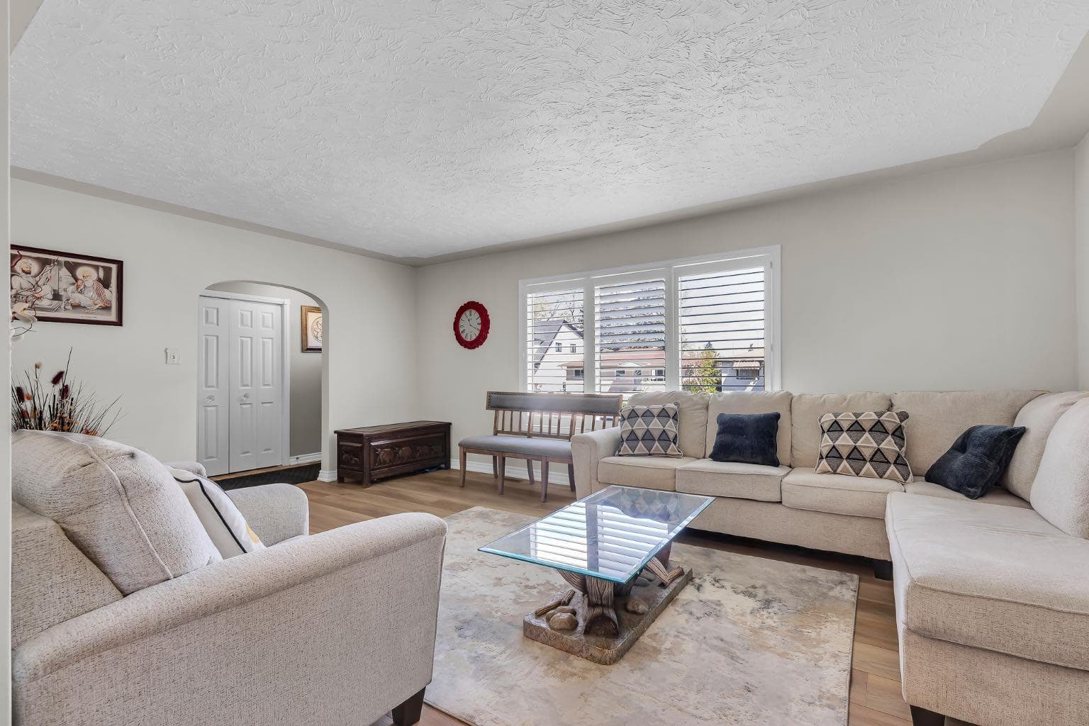 1811 13 Avenue NW — photo 3