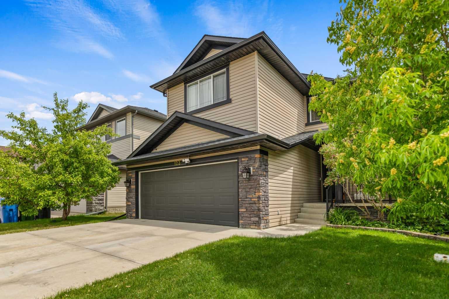 123 Hawkmere View — photo 3