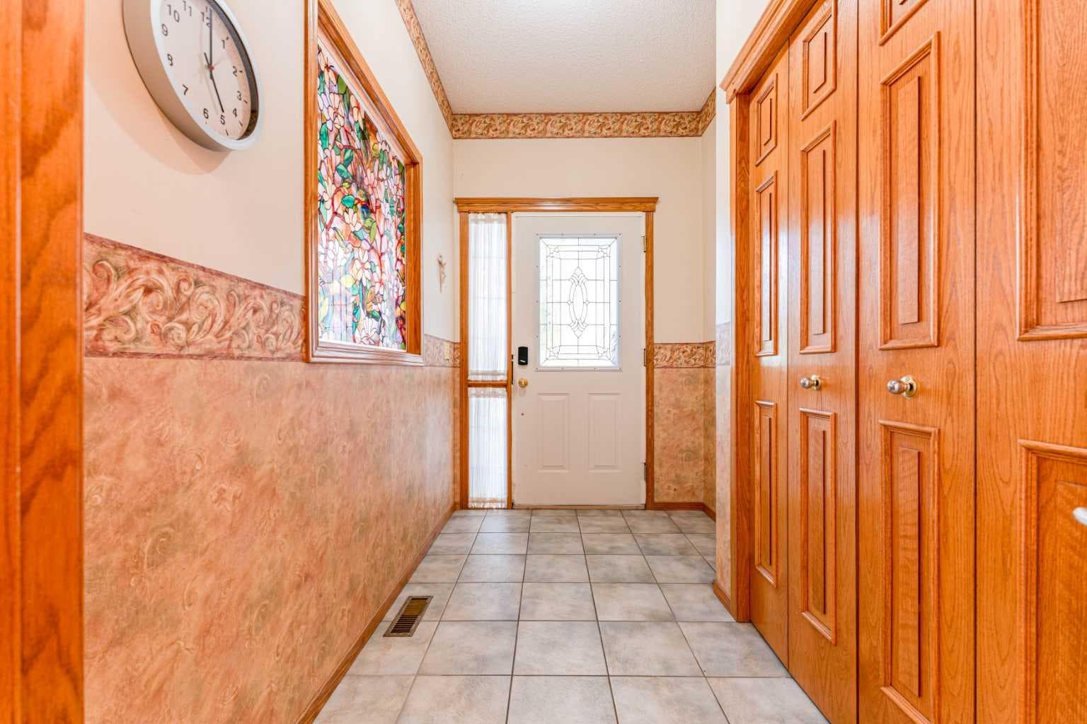 117 Evergreen Place SW — photo 2