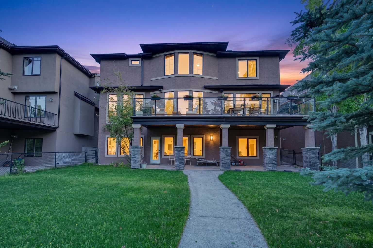 Detached in Evergreen