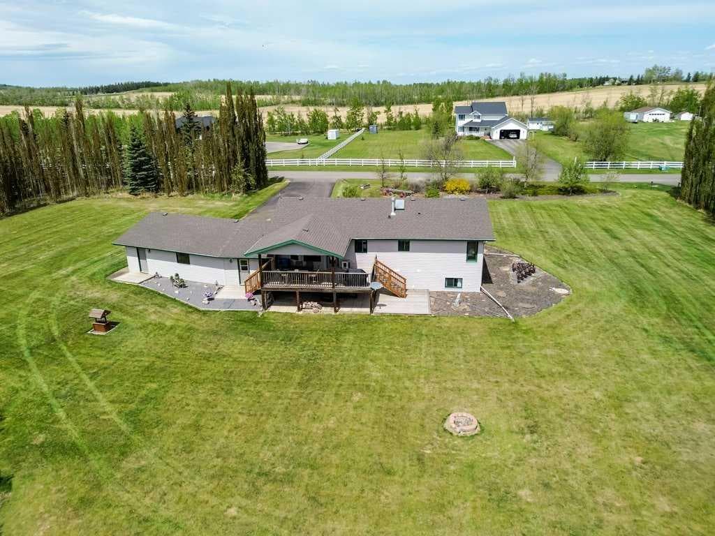 205, 1271 Township Road 392 — photo 4