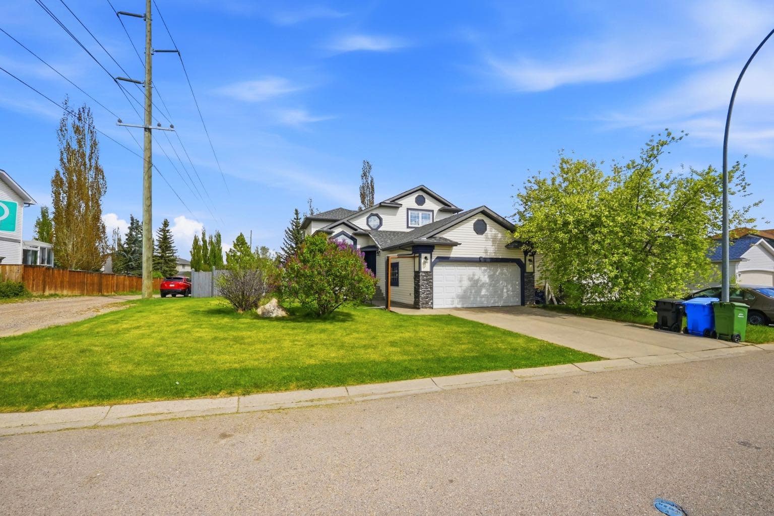 158 Shawbrooke Green SW — photo 2