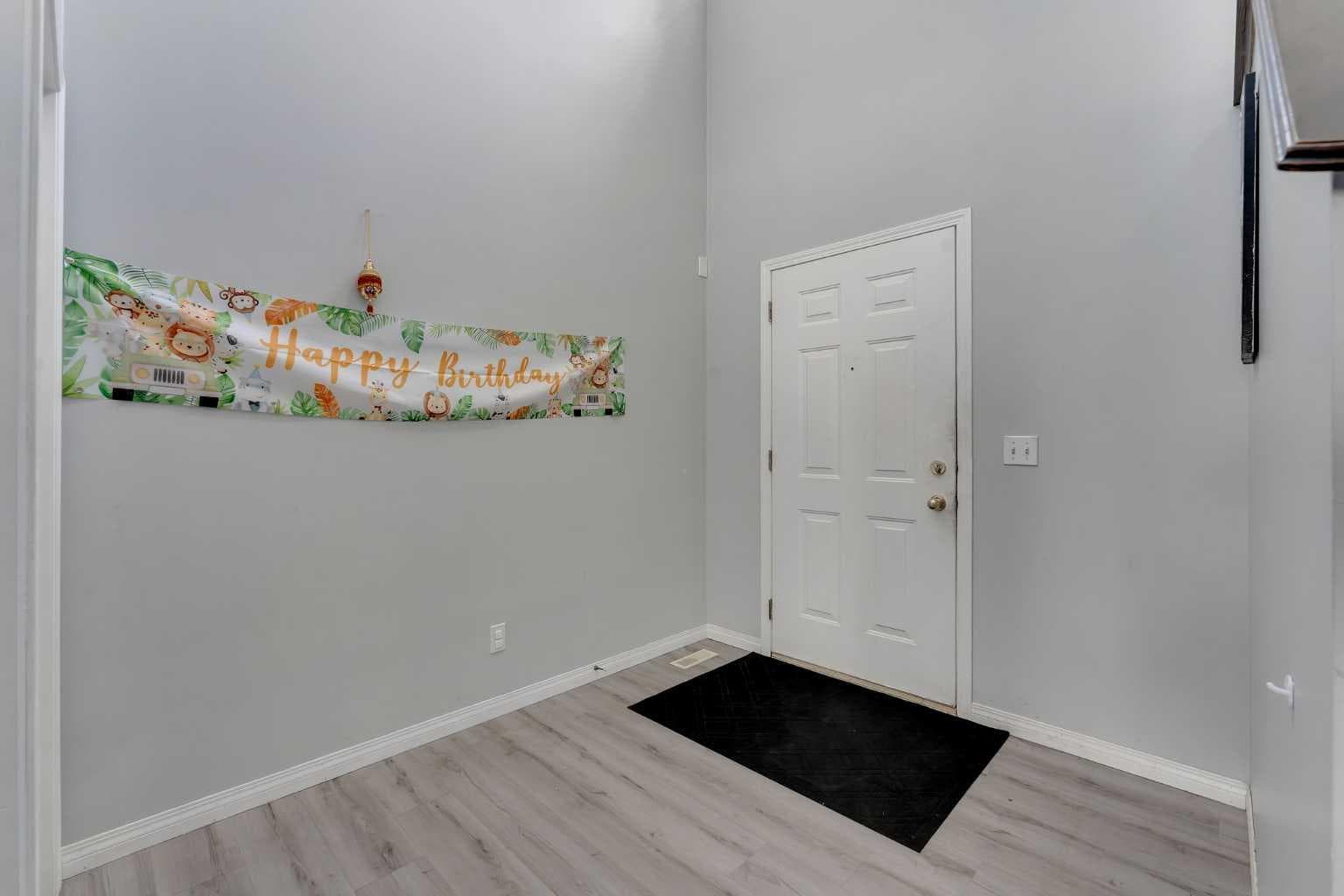 153 Saddlemead Road NE — photo 3