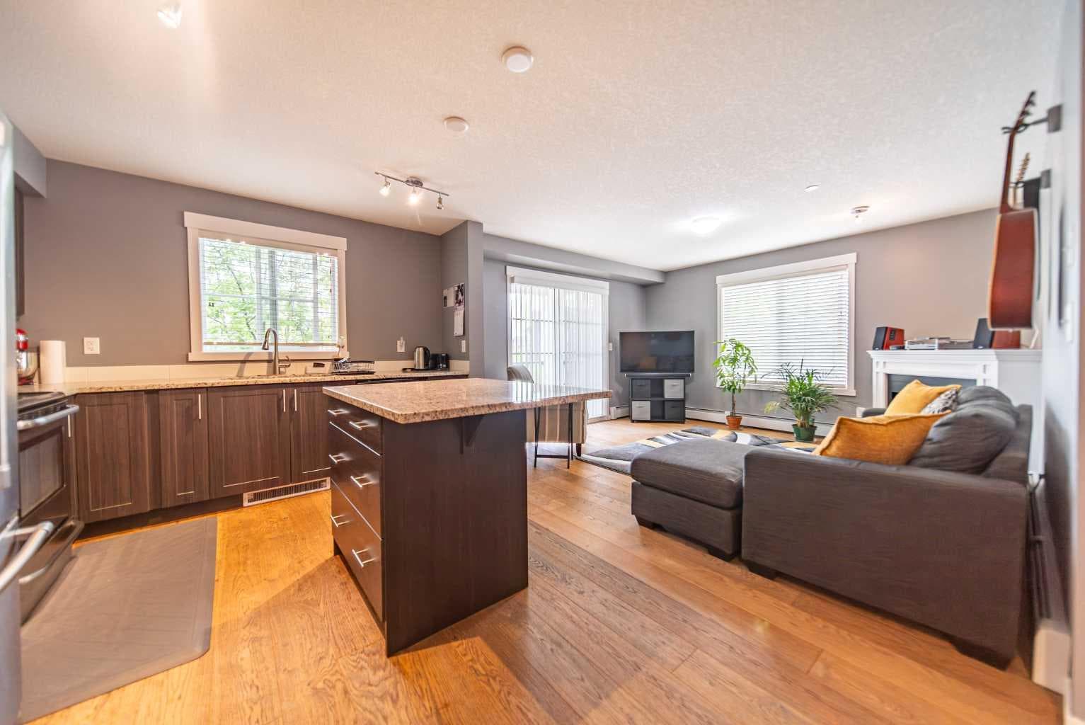 4318, 99 Copperstone Park SE — photo 3