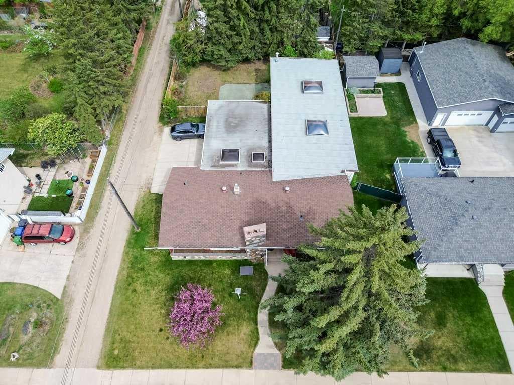 3515 43A Avenue — photo 4