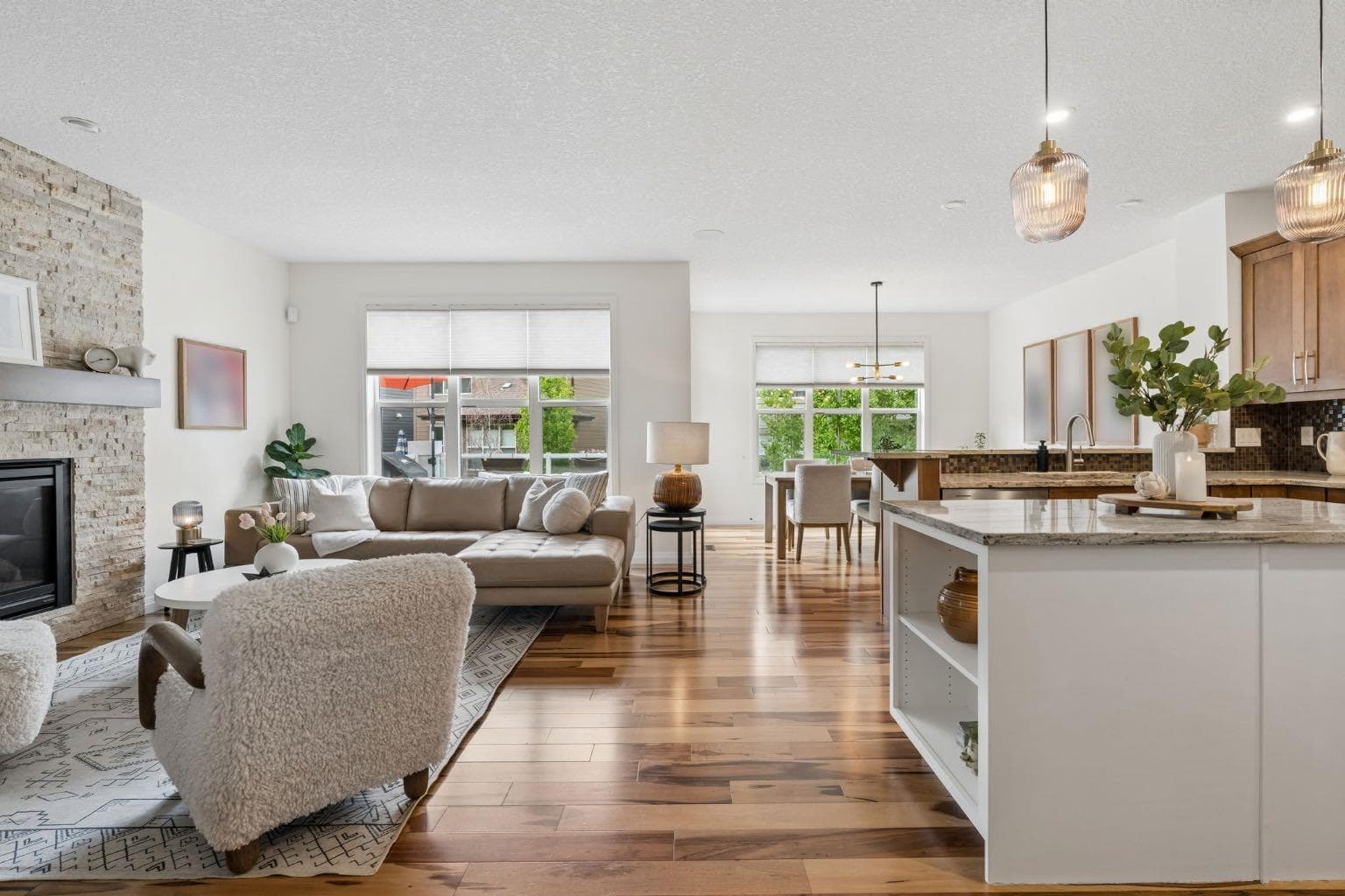 117 Riviera Crescent — photo 4