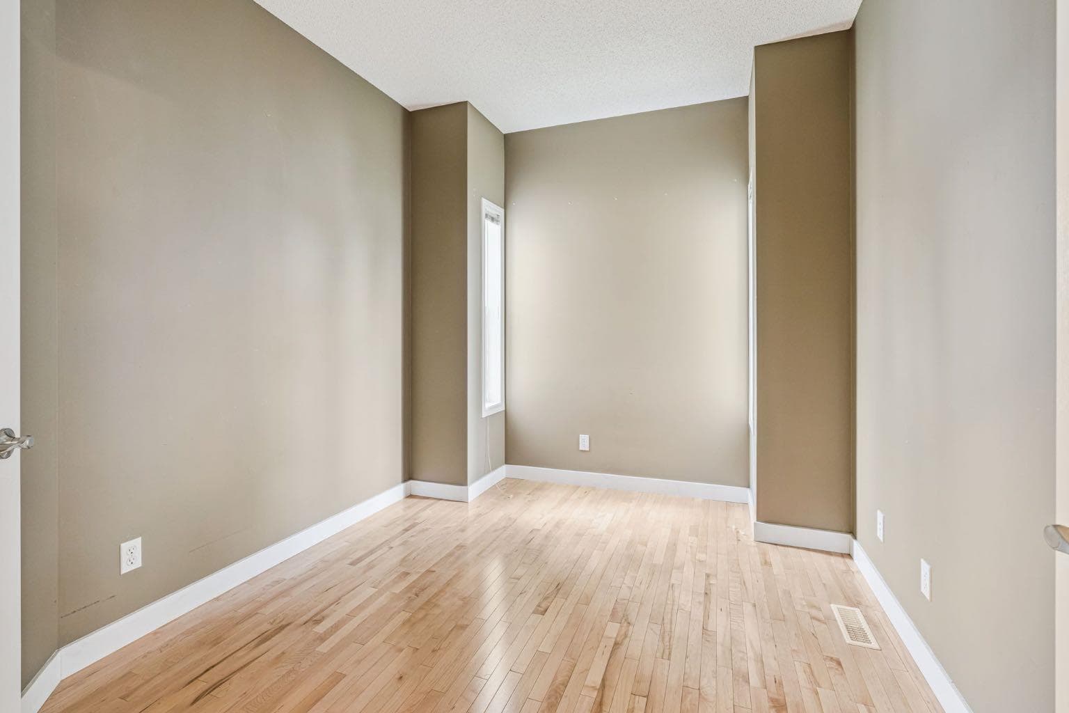 161 Citadel Ridge Close NW — photo 5