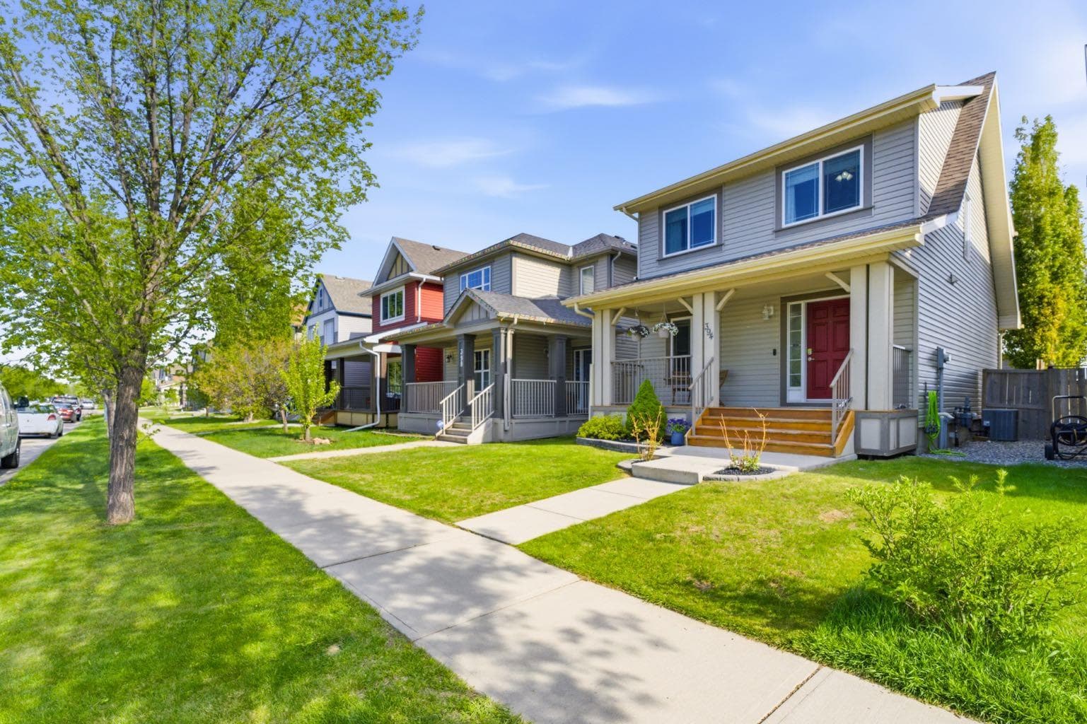 394 Copperpond Boulevard SE — photo 1