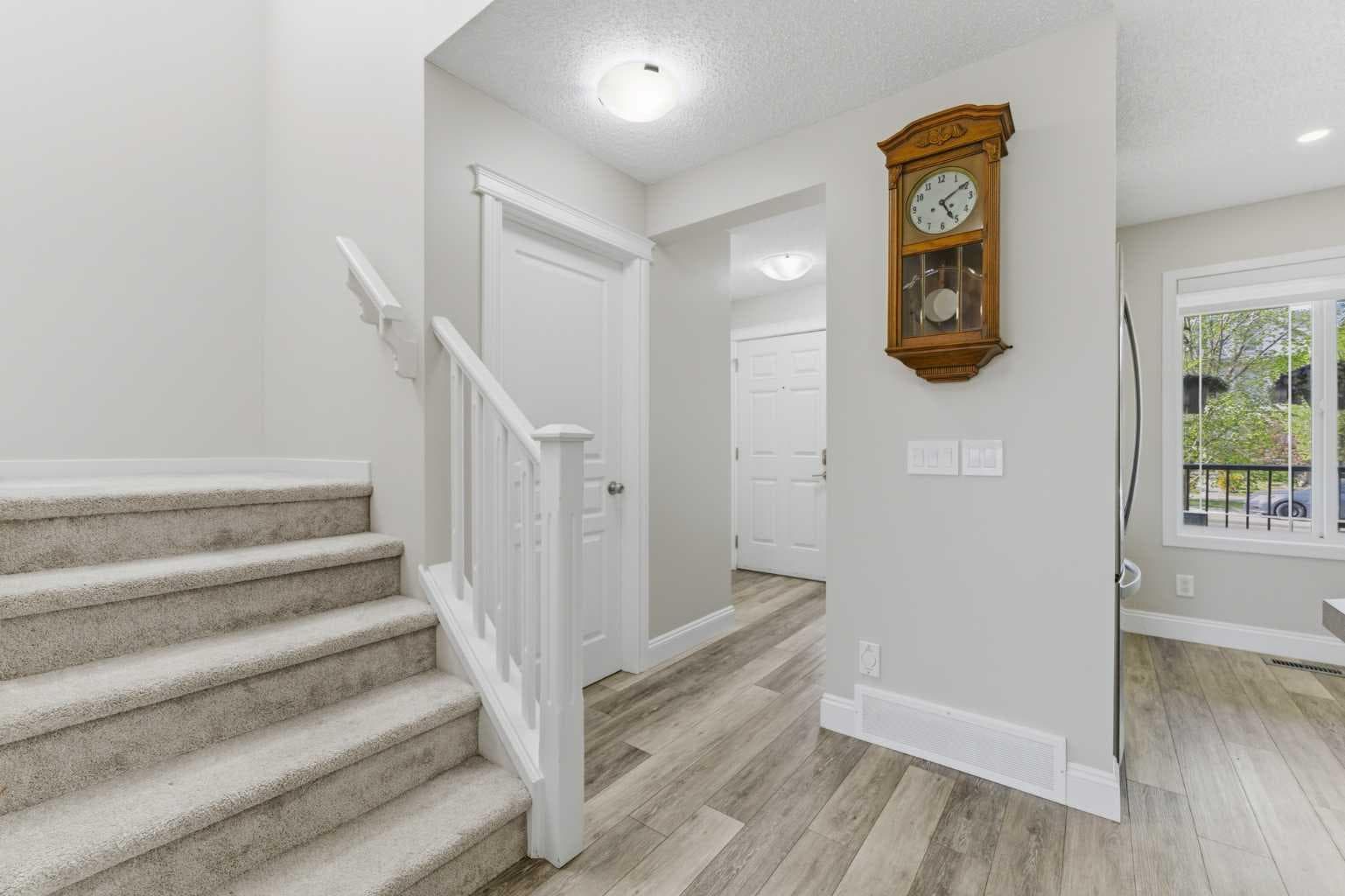 394 Copperpond Boulevard SE — photo 3