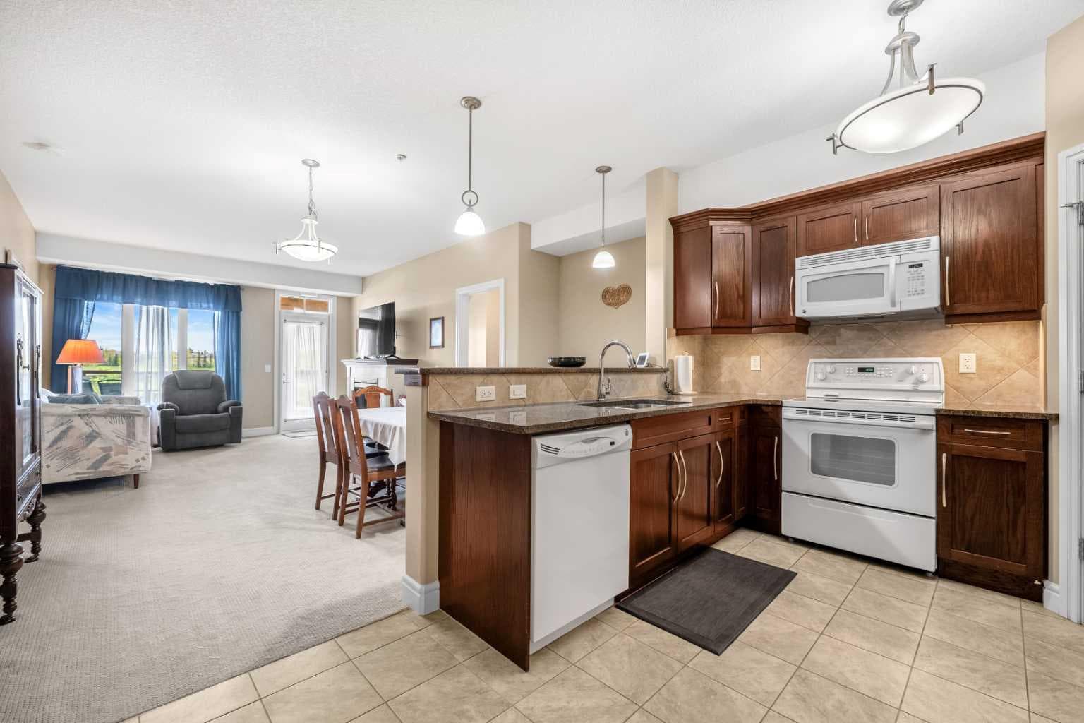 2303, 2330 Fish Creek Boulevard SW — photo 2