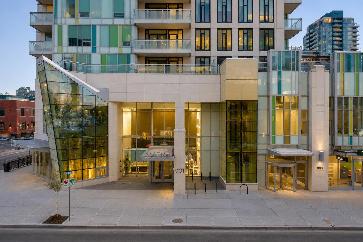 1808, 901 10 Avenue SW — photo 1