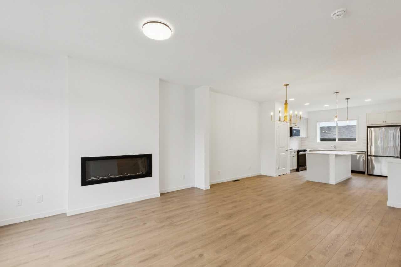 19 Emberside Park — photo 5